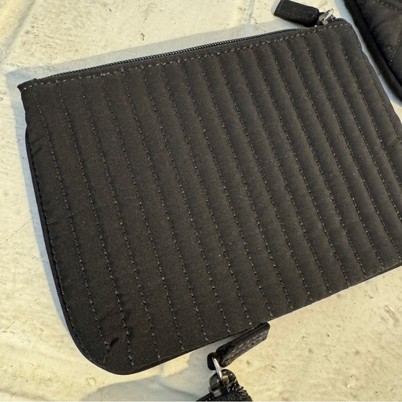 Set of THREE Vera Bradley Quilted Pouches / Cosmetic Cases in Black - Picture 8 of 14